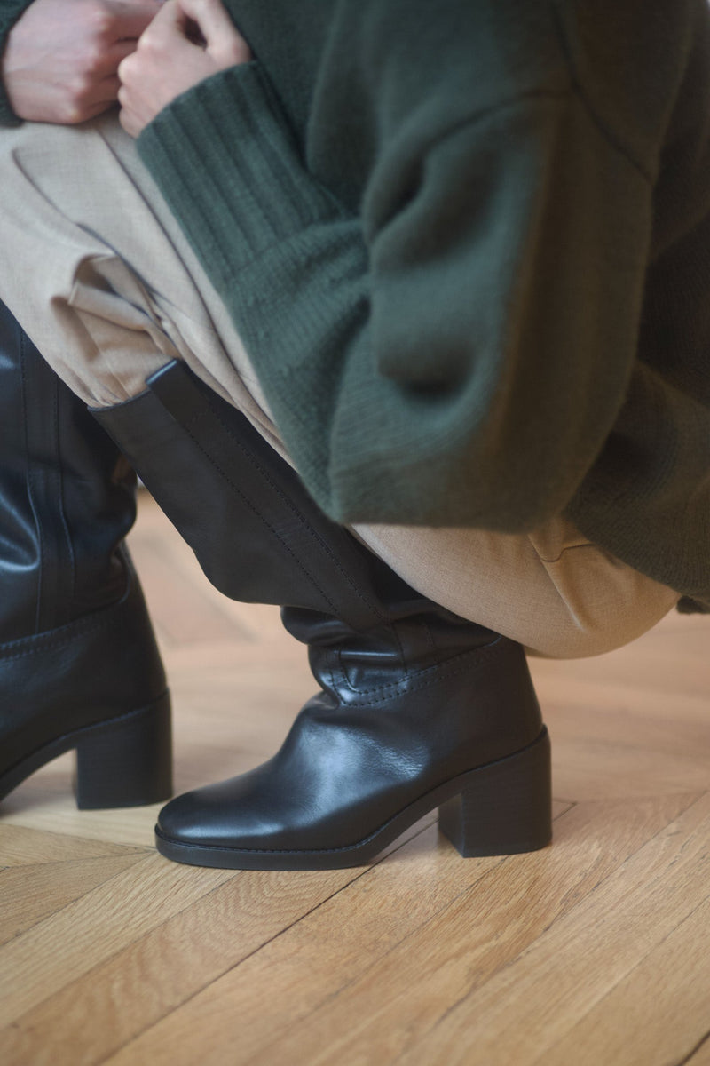 Camarguaise - Long Boots - Liscio Black