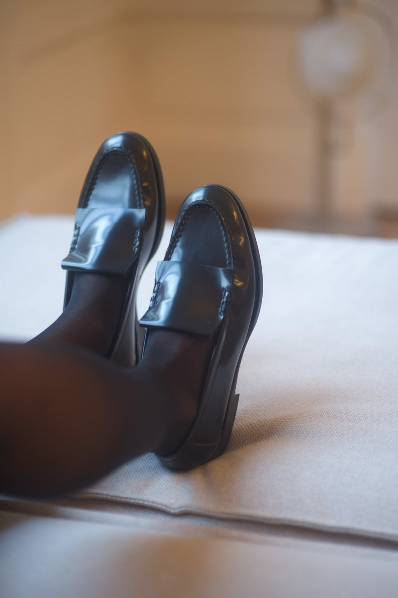 Elizabeth Loafers Polido Black