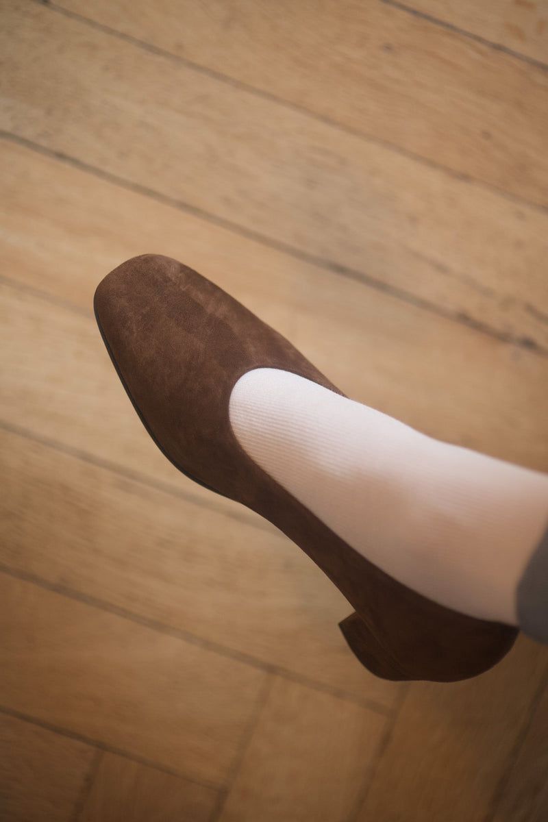 Pavlova Pump Velours Oscuro Cigar