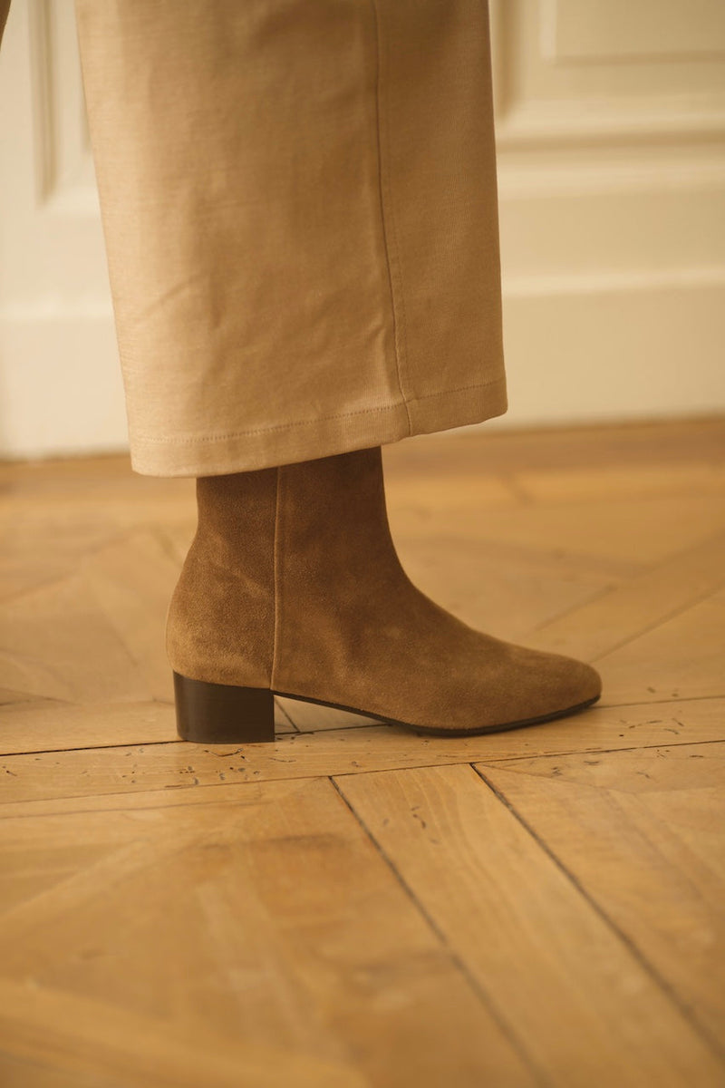 Michèle Boots Sigaro