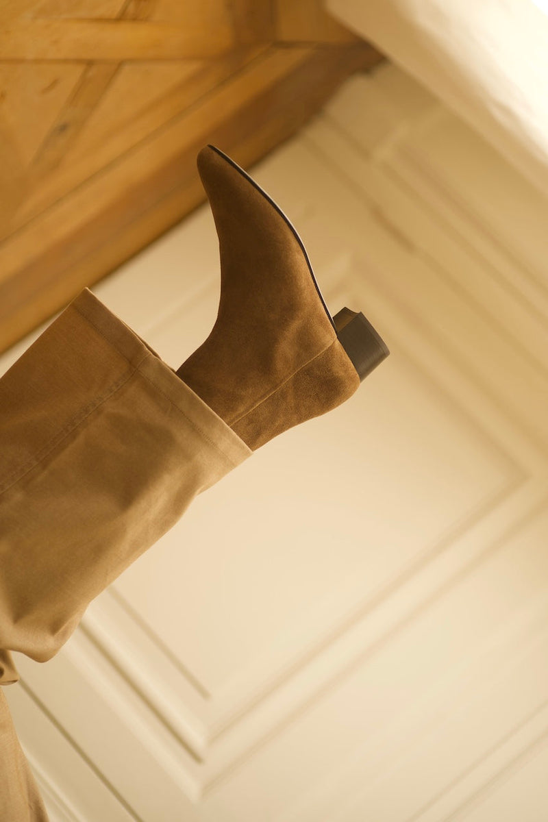 Michèle Boots Sigaro