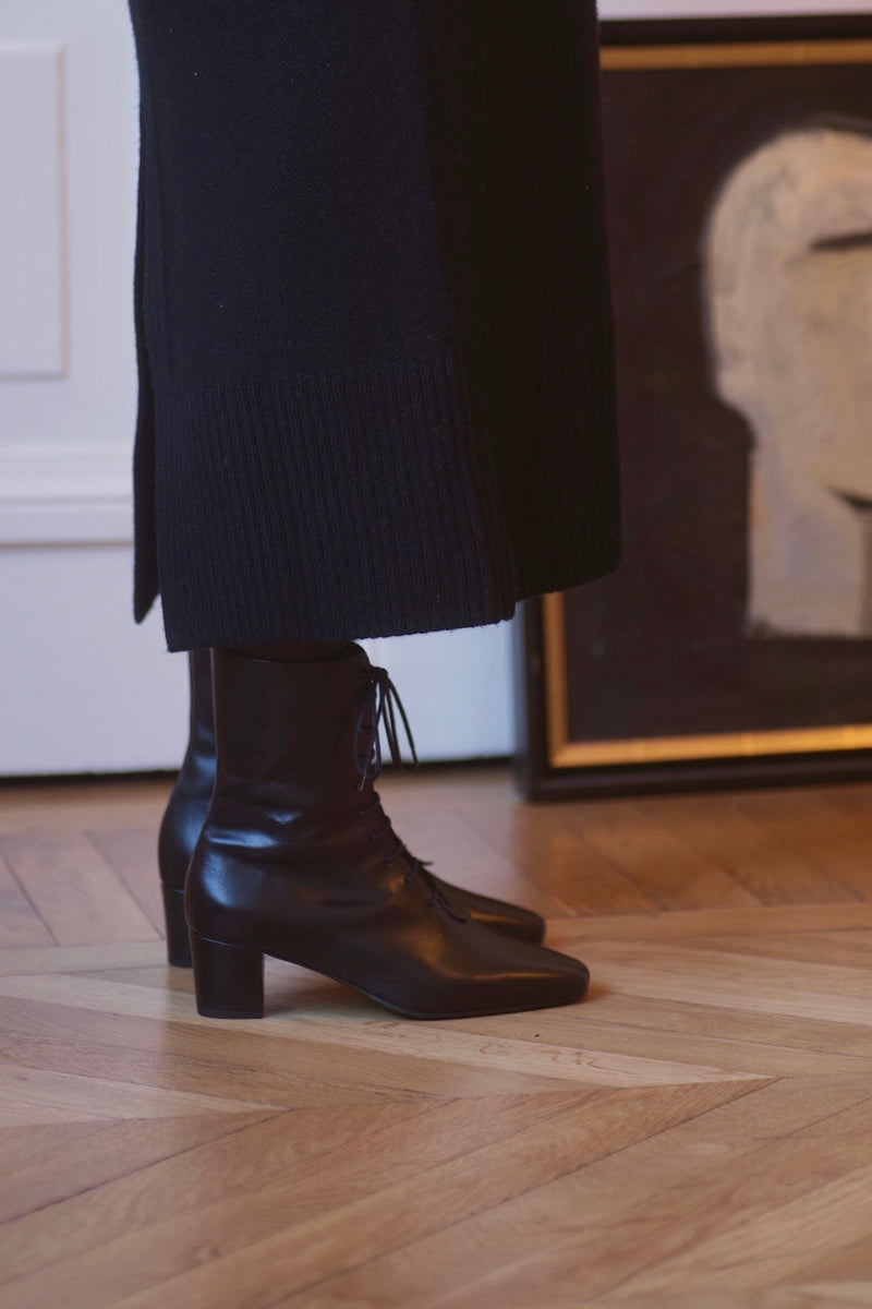 Pavlova Boots Calf Black