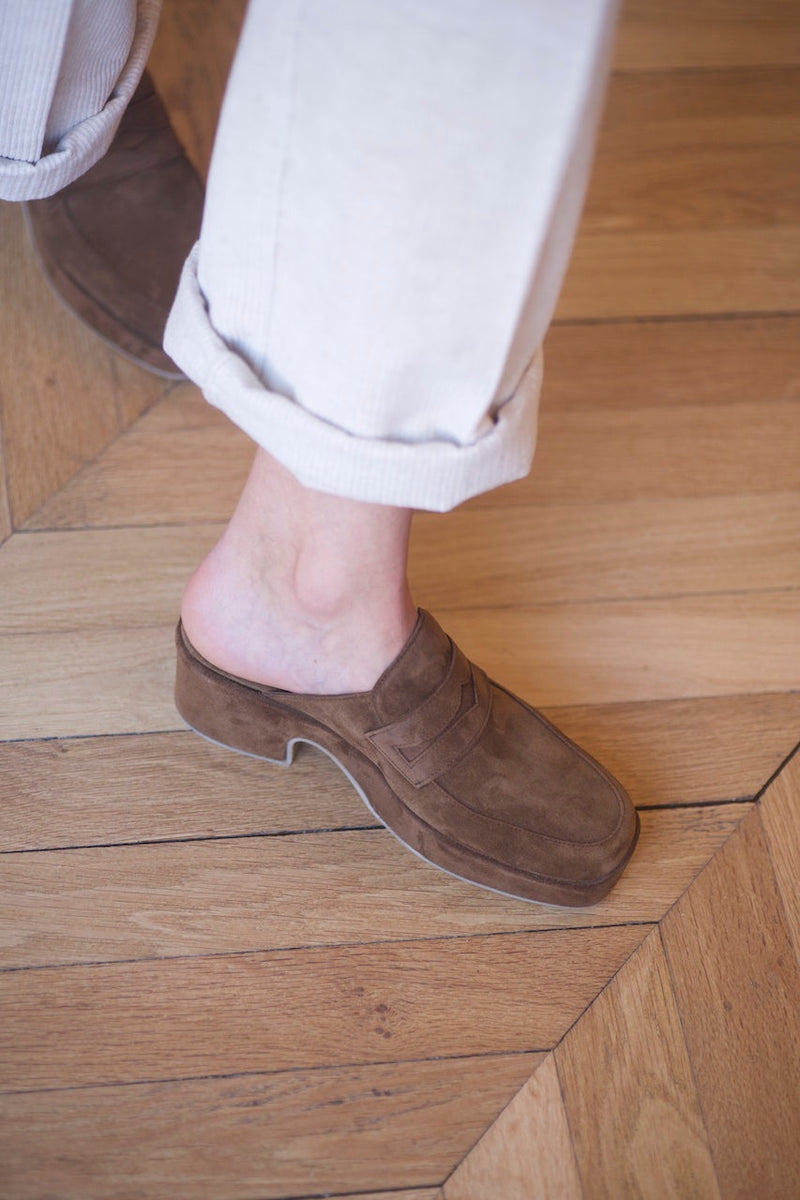 Nancy Mule Panama Bira