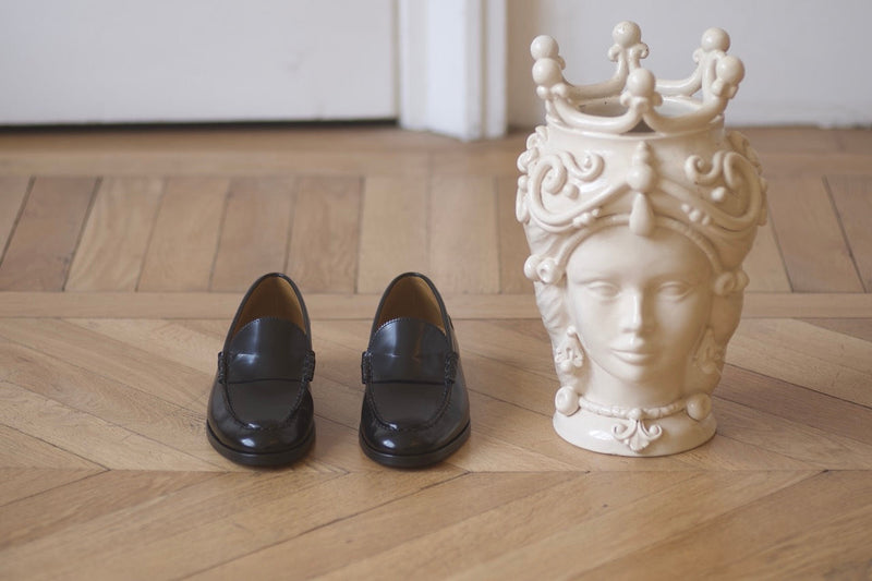 Marie Cécile Loafers Polido Black