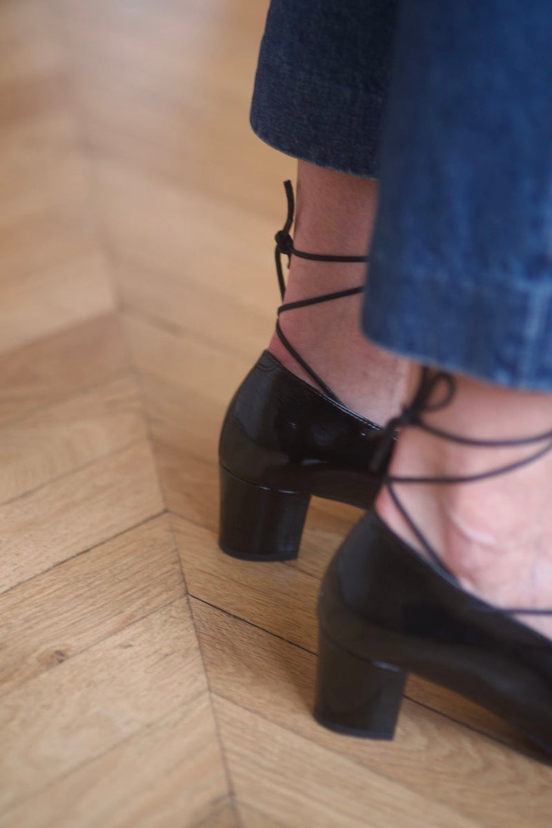 Pavlova Laces Pump Morgex Black
