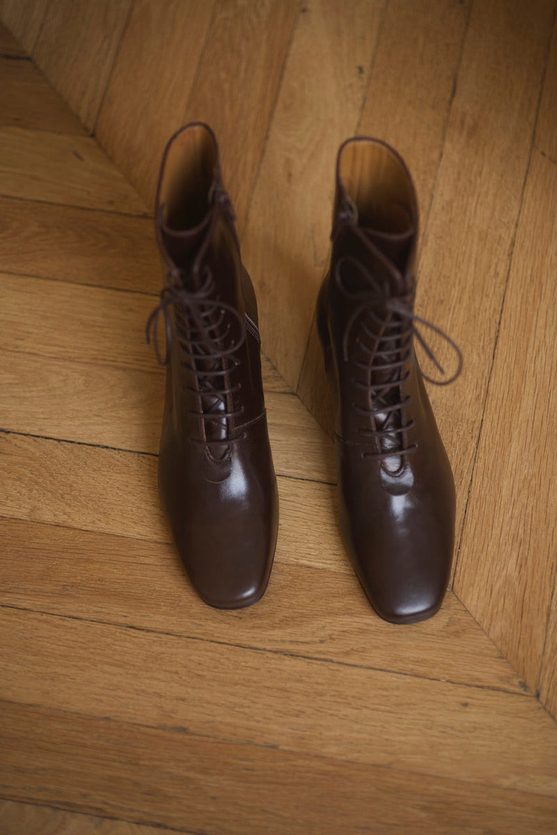 Soon Pré Vente - Pavlova Boots Yuca Deep Eggplant