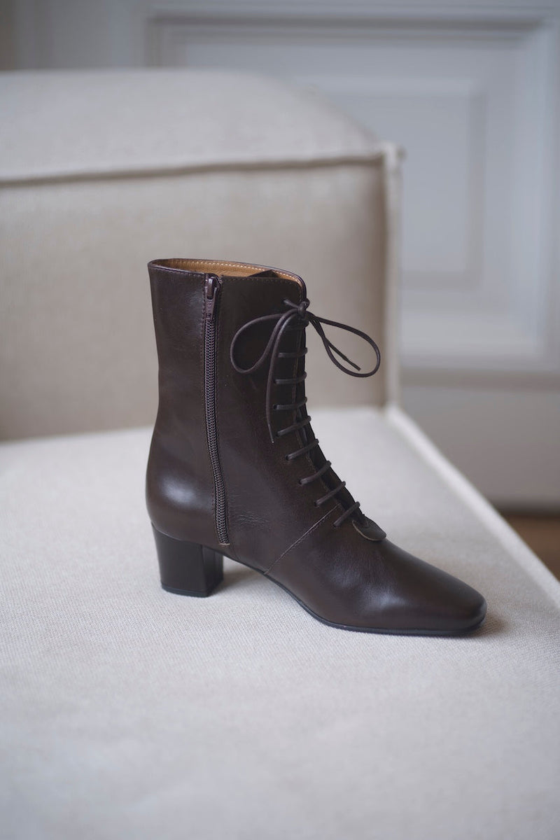 Soon Pré Vente - Pavlova Boots Yuca Deep Eggplant